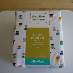 Christian Robinson Pillowfort sheet set NWT